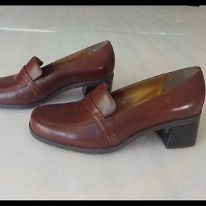 SOLD Naturalizer Leather Block Heel Shoes Size 6.5